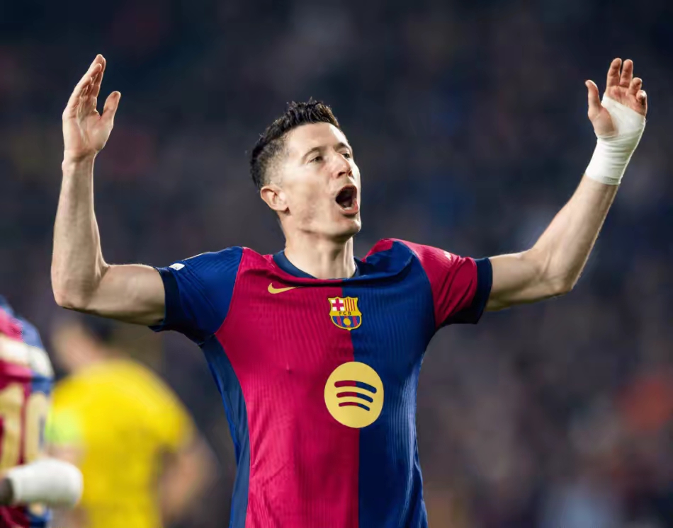 星空体育-关于莱万多夫斯基遭遇十连败,皇家马德里教练面临压力!的信息