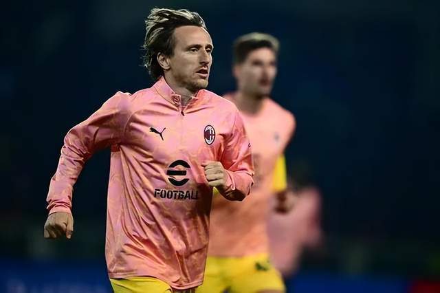 STAR SPORTS-科维托娃遭遇十五连败，皇家马德里教练面临压力！的简单介绍