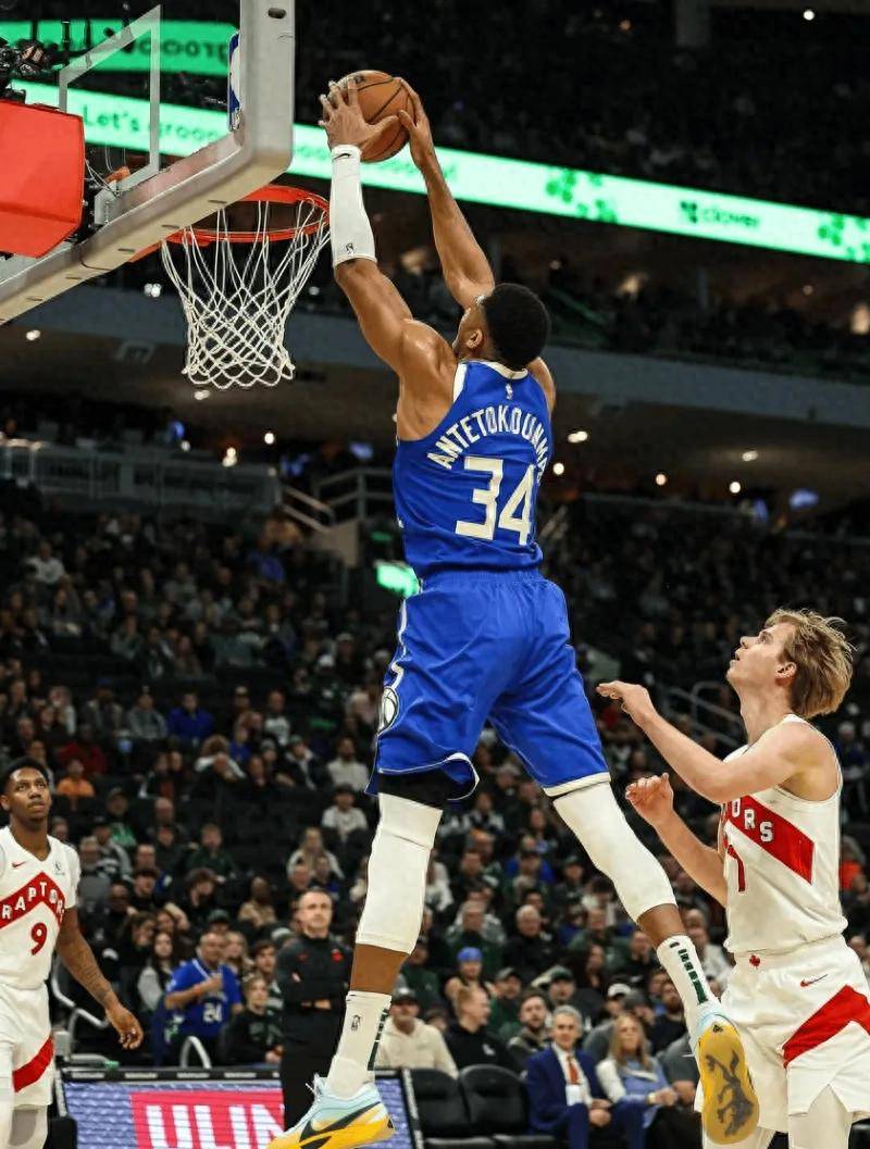 STAR SPORTS- 字母哥复出